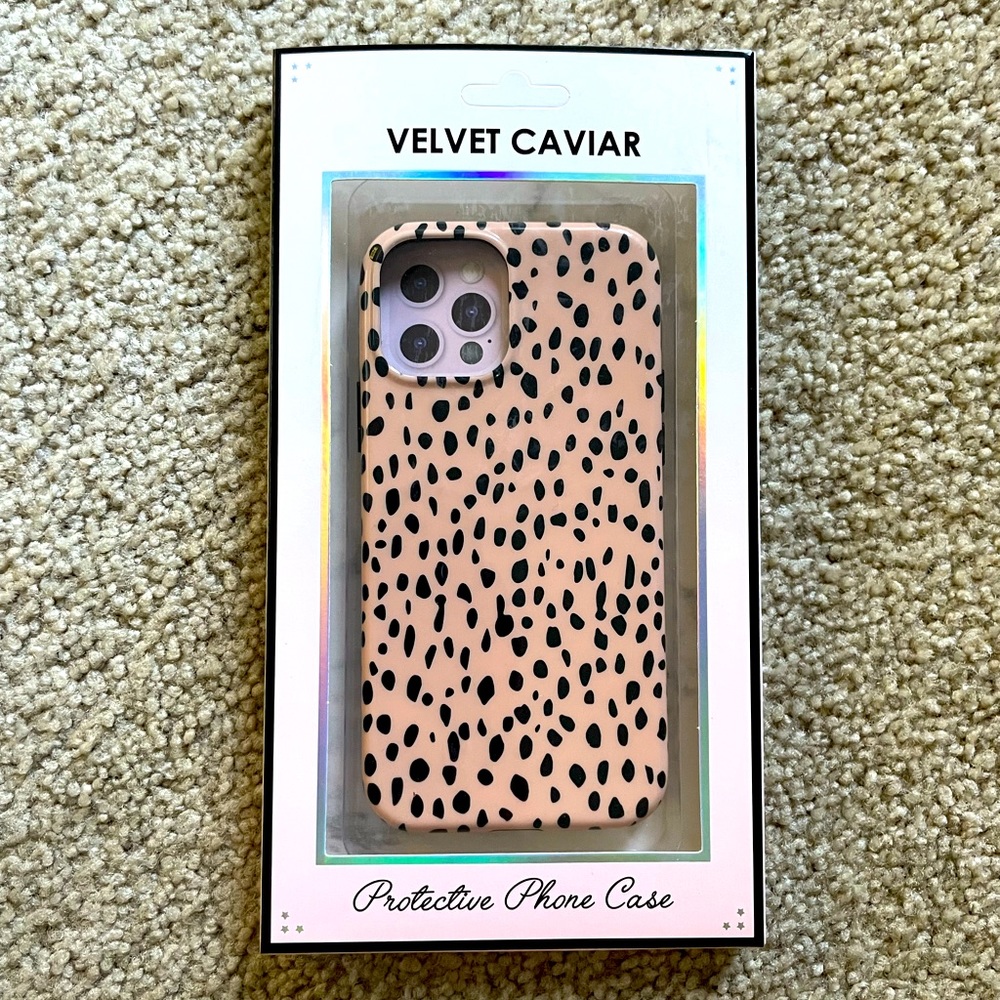 Velvet Caviar Pink Dalmatian iPhone 12/12 Pro Case NIB